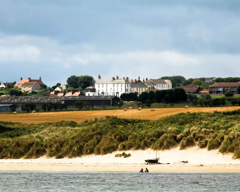 Dream Coastal Homes for Sale in England and Wales – Stunning Properties in Pictures