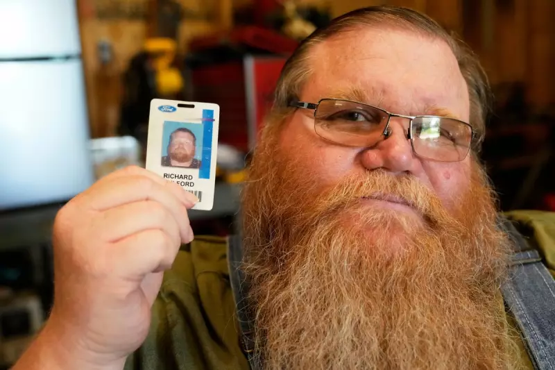 Honest Stranger Returns Lost Wallet with £2,000 Inside – A Heartwarming Act of Kindness in Minnesota