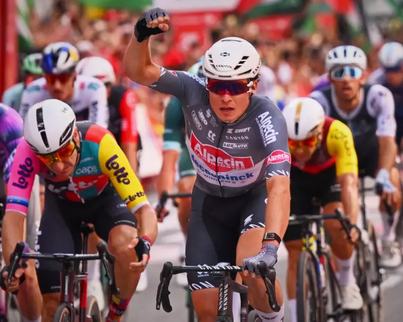 Jasper Philipsen Powers to Second Vuelta a España Stage Win in Dominant Sprint Finish | The Guardian