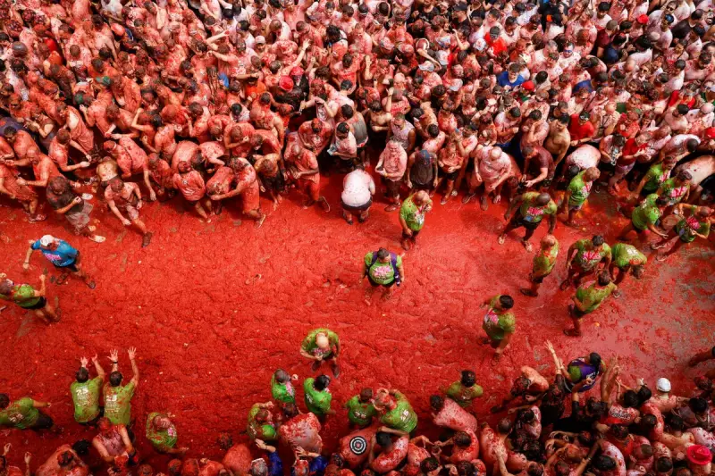La Tomatina 2024: Spain's Epic Tomato Fight Festival Draws Thousands to Buñol