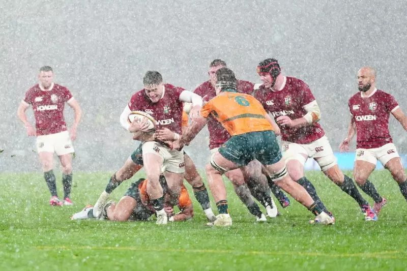 Lightning Halts Thrilling Lions vs Australia Clash – Dramatic Third Test Paused