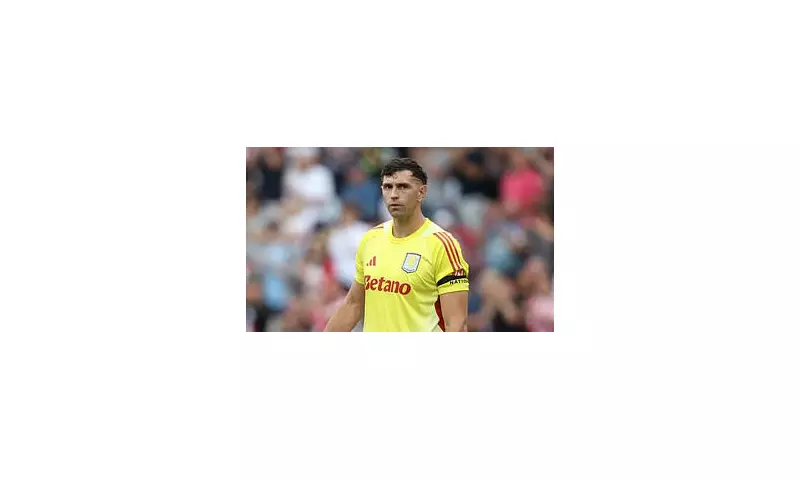 Man United Launch £40m Bid for Aston Villa's World Cup Winner Emiliano Martinez | Goalkeeper Crisis Spurs Red Devils into Action