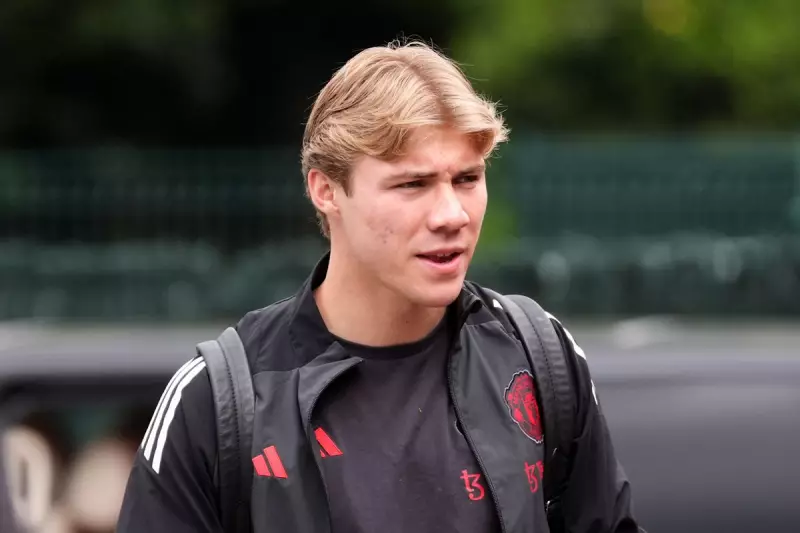Man Utd's Transfer Dilemma: Hojlund or Sesko? The Inside Scoop on United's Striker Hunt
