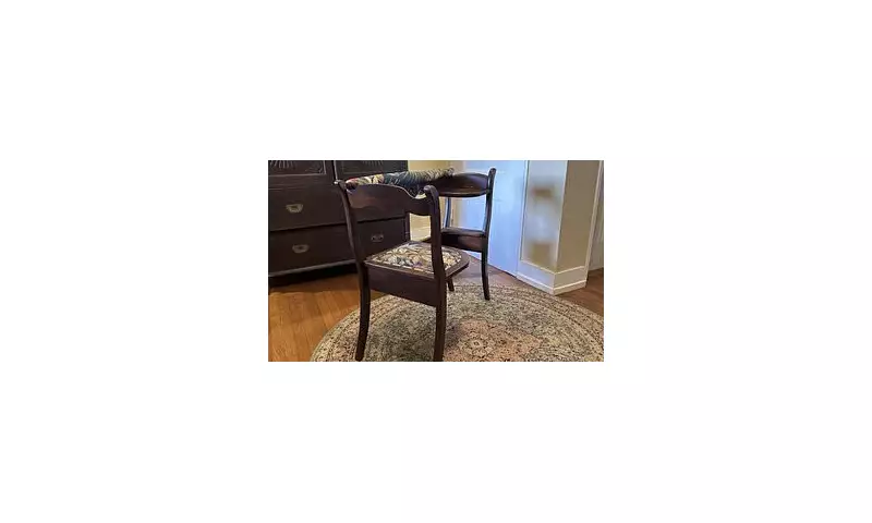 Mystery of the 'Haunted Chair' in Hawaiian Home Solved – The Simple Truth Behind the Spooky Sight