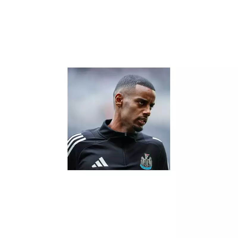 Newcastle Face Arsenal & Liverpool Battle to Keep Alexander Isak | Exclusive Transfer Update