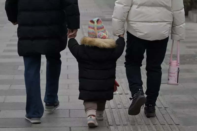 Toddler Miraculously Survives 18-Story Fall in China: A Story of Hope and Resilience