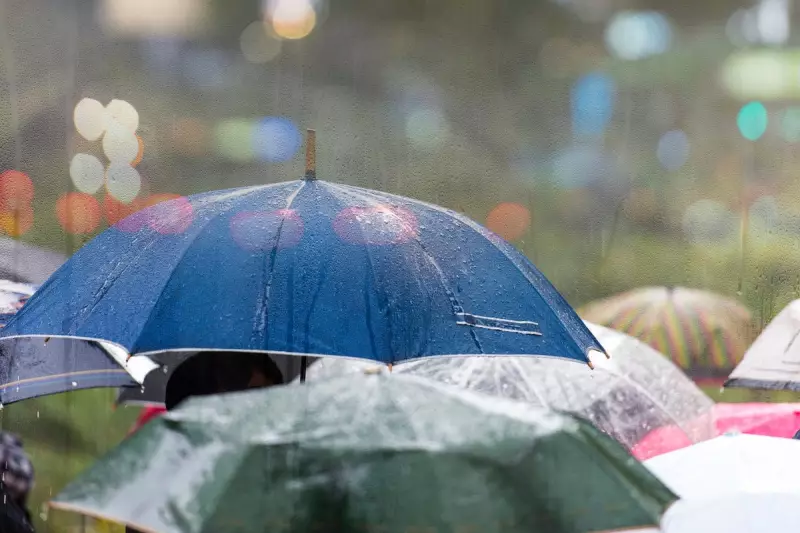 UK Braces for 600-Mile Rainstorm as Hurricane Erin Approaches