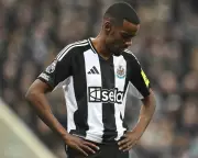 Alexander Isak's Rental Home Hits Market Amid Liverpool Transfer Rumours