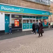 American in UK Shocked by Poundland Prices: 'This Would Cost $20 in the US!'
