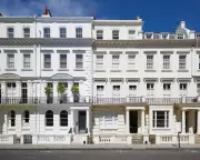 Angela Rayner Calls for Fairer Council Tax: Why Mansion Owners Must Pay Their Share