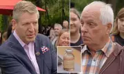 Antiques Roadshow Guest Suffers Allergic Reaction to Rare Treasure – Shocking Moment Caught on Camera