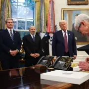 Apple CEO Tim Cook Praises UK's Innovation and Tech Growth in Downing Street Meeting