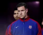 Barcelona Strip Marc-André ter Stegen of Captaincy Amid Medical Dispute