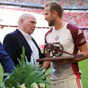 Bayern Munich Legend Uli Hoeness Hospitalised After Health Scare