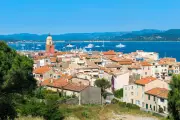 British Holidaymakers Flock to Saint-Tropez, Transforming It into a 'Little London'