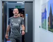 David Moyes Backs 'Hungry' Jack Grealish to Reignite Everton's Spark