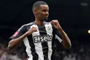 Eddie Howe Reveals Newcastle's Ambitious Plans for Alexander Isak and Anthony Gordon