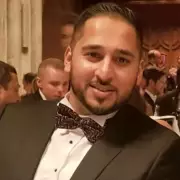 First-Class Fiasco: Virgin Atlantic Passenger's Lavish Lifestyle Sparks Outrage