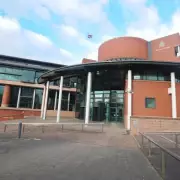 Furious Builder Threatens to Bury Customer in Concrete – Shocking Footage Goes Viral