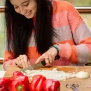 Gardening Genius: Never Throw Away Onion Scraps Again - The Secret to Unlimited Free Onions Revealed