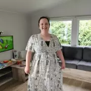 Horror in the Garden: Man Stung Over 100 Times by Wasps in Terrifying Attack