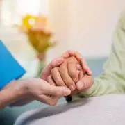 Hospice Nurse Reveals the Heartbreaking Signs That Death Is Near: What Loved Ones Should Know