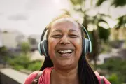 How Music Enhances Mood and Cognitive Health in Later Life