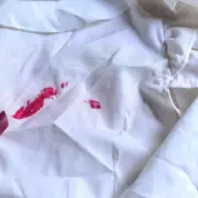 How to Remove Make-Up Stains from Clothes: Quick & Easy Hacks