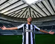 Jacob Ramsey Completes Sensational Move from Aston Villa to Newcastle