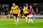 Jarrod Bowen Injury Blow: West Ham's Carabao Cup Hopes Dented After Forward Forced Off