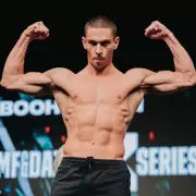 Joey Essex vs. Love Island's Bret! How to Live Stream the Misfits Boxing Clash Tonight