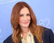 Julia Roberts Fears Humanity Is Losing the Art of Conversation | Venice Film Festival 2025