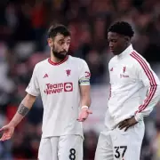 Kobbie Mainoo & Bruno Fernandes Heroics Seal Dramatic Man United Comeback Against Liverpool | Mirror Football