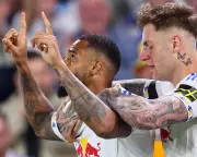 Leeds Stun Everton in Thrilling Premier League Clash: Match Report & Highlights