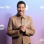 Lionel Richie's UK Mansion Targeted in Brazen Burglary Attempt | Exclusive Details
