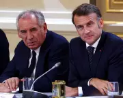 Macron Backs Bayrou for French Presidency: Centrist Alliance Shakes Up 2027 Election