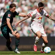 Man Utd Eye Benjamin Sesko as Top Striker Target – Transfer Battle Heats Up