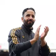 Man Utd Eye Stunning Double Swoop for Baleba and Donnarumma in January Transfer Window