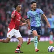 Man Utd vs Arsenal Penalty Drama: Onana's Heroics & Hooper's Controversial Call