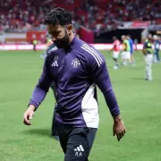 Manchester United Eye Sensational Double Swoop for Benjamin Sesko and Carlos Baleba