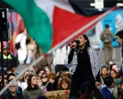 Massive Pro-Palestine Rallies Sweep Australia as Gaza Famine Declared | The Guardian