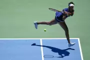 Naomi Osaka's Grand Slam Gesture: A Touching Moment of Mentorship with Coco Gauff at US Open