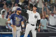 New York Yankees Triumph Over Seattle Mariners in Thrilling MLB Showdown