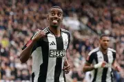 Newcastle Issue Hands-Off Warning to Liverpool Over Star Striker Alexander Isak