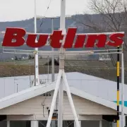 Nightmare at Butlin's: Family's Holiday Ruined by Vomit-Covered Room