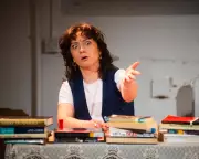 Niusia Review: A Mesmerising Theatrical Triumph at Edinburgh's Summerhall