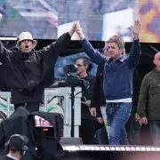 Oasis Mania Sweeps Ireland as Gallagher Brothers Reunite for Legendary Tour