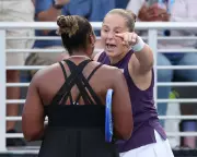 Ostapenko & Townsend Clash in Heated US Open Row | On-Court Tension Erupts