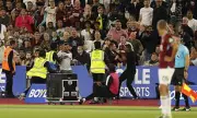 Pitch Invasion Chaos: Angry West Ham Fans Clash With Chelsea Stewards in Shocking London Stadium Scenes