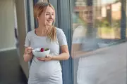 Pregnancy Alert: New Study Reveals Shocking Impact of Caffeine and Calcium on Unborn Babies